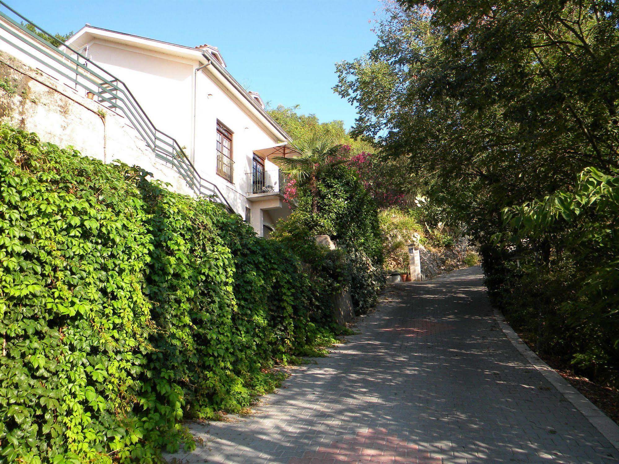 Bed and Breakfast La Costa Cassino Esterno foto